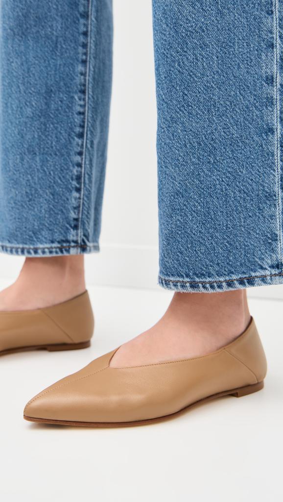AEYDE Moa Nappa Leather Hazelnut Flats
