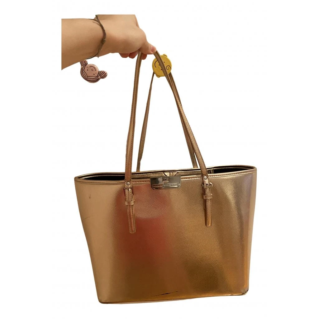 Adolfo Dominguez Adolfo Dominguez Patent leather handbag 1