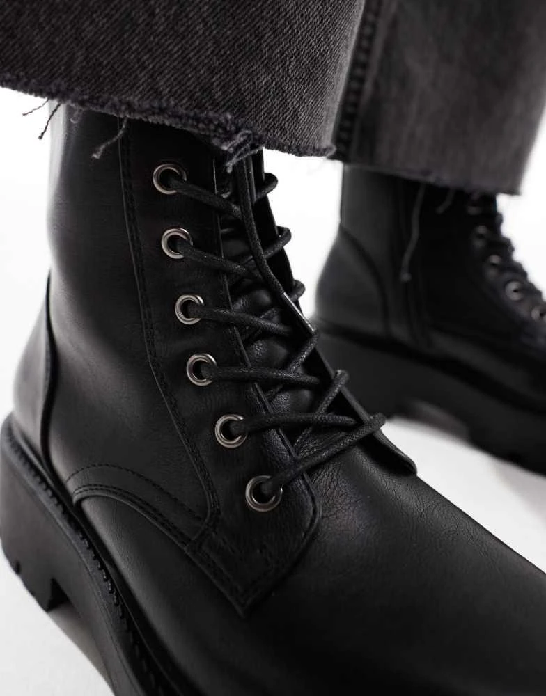 ASOS ASOS DESIGN Wide Fit Adventure chunky lace up boots in black 2