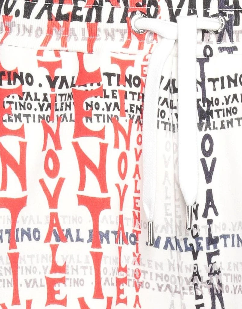 Valentino Shorts
Bermuda 4