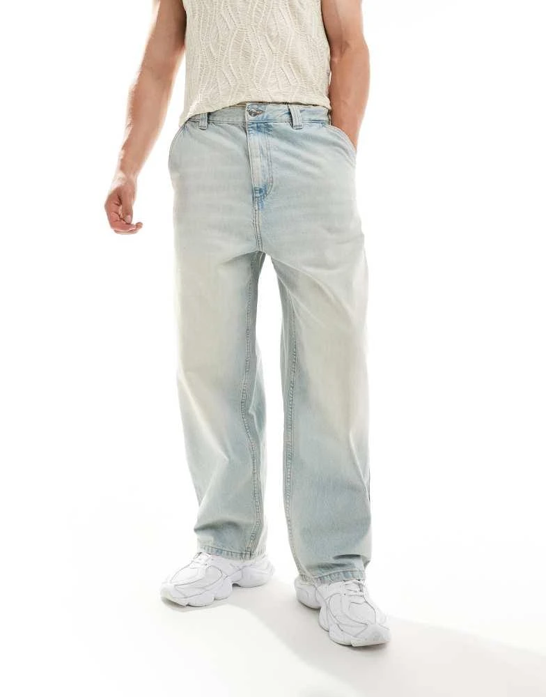 Pull&Bear Pull&Bear skater fit jean in light washed blue 1
