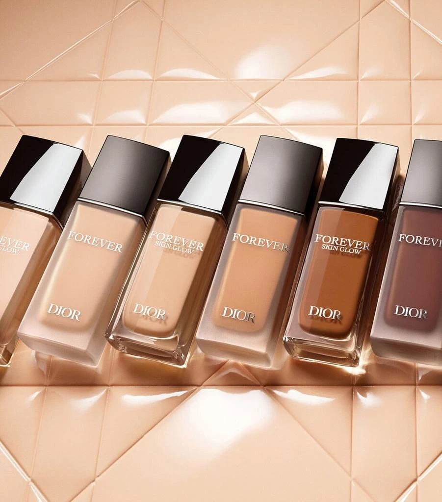 Dior Dior Forever Skin Glow Foundation 4
