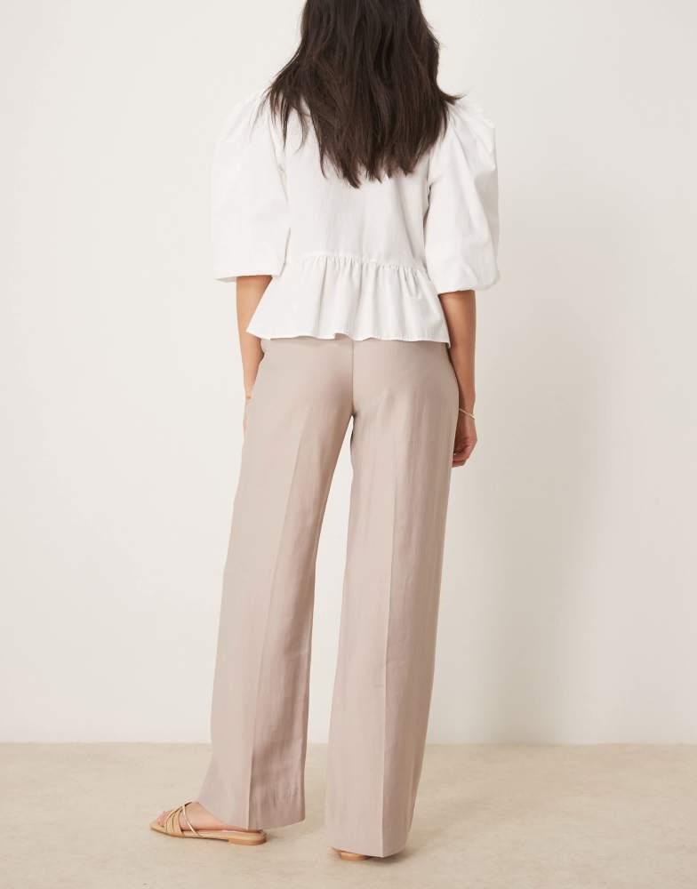 Abercrombie & Fitch Abercrombie & Fitch high rise loose trousers in beige