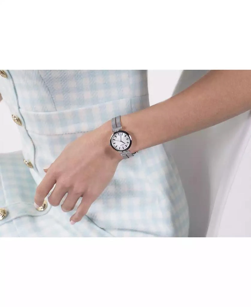 GUESS Women's Analog Silver Tone Stainless Steel and Mesh Watch, 28mm 6