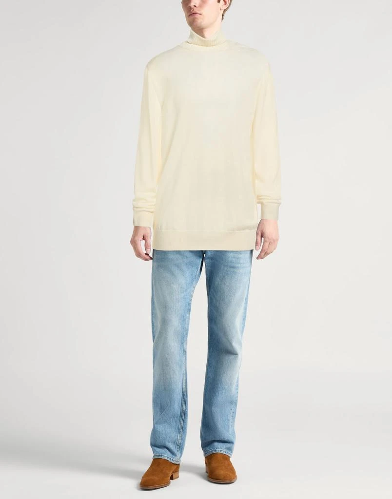 MALO Turtleneck 2