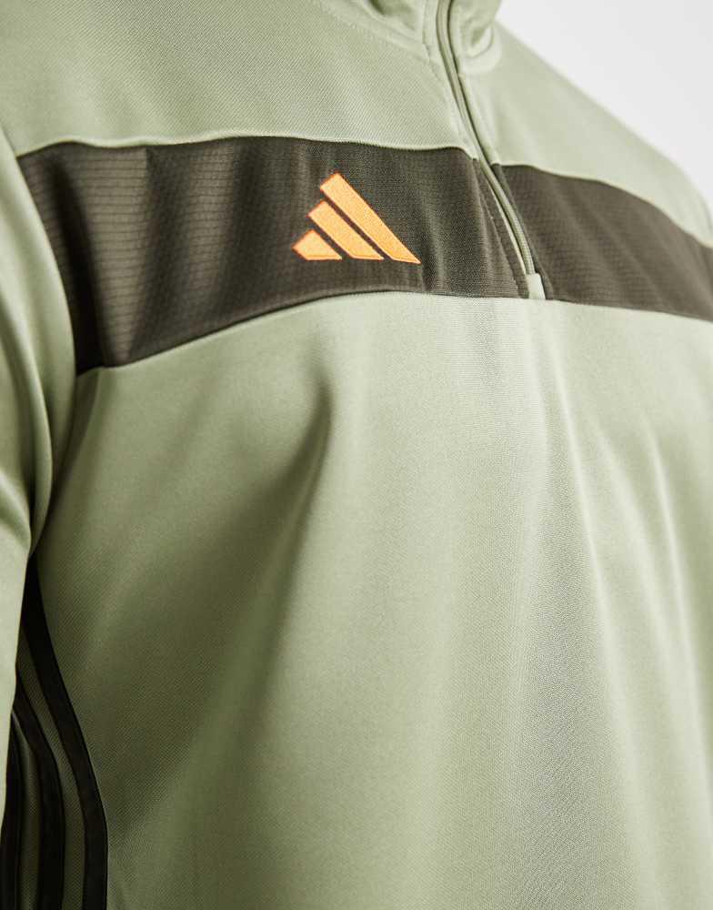 Adidas adidas Football Tiro 25 essentials training top in tent green / night cargo / imp