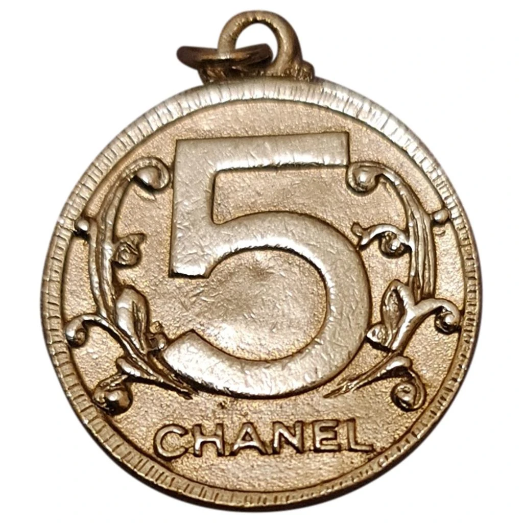 Chanel Chanel Pendant 1