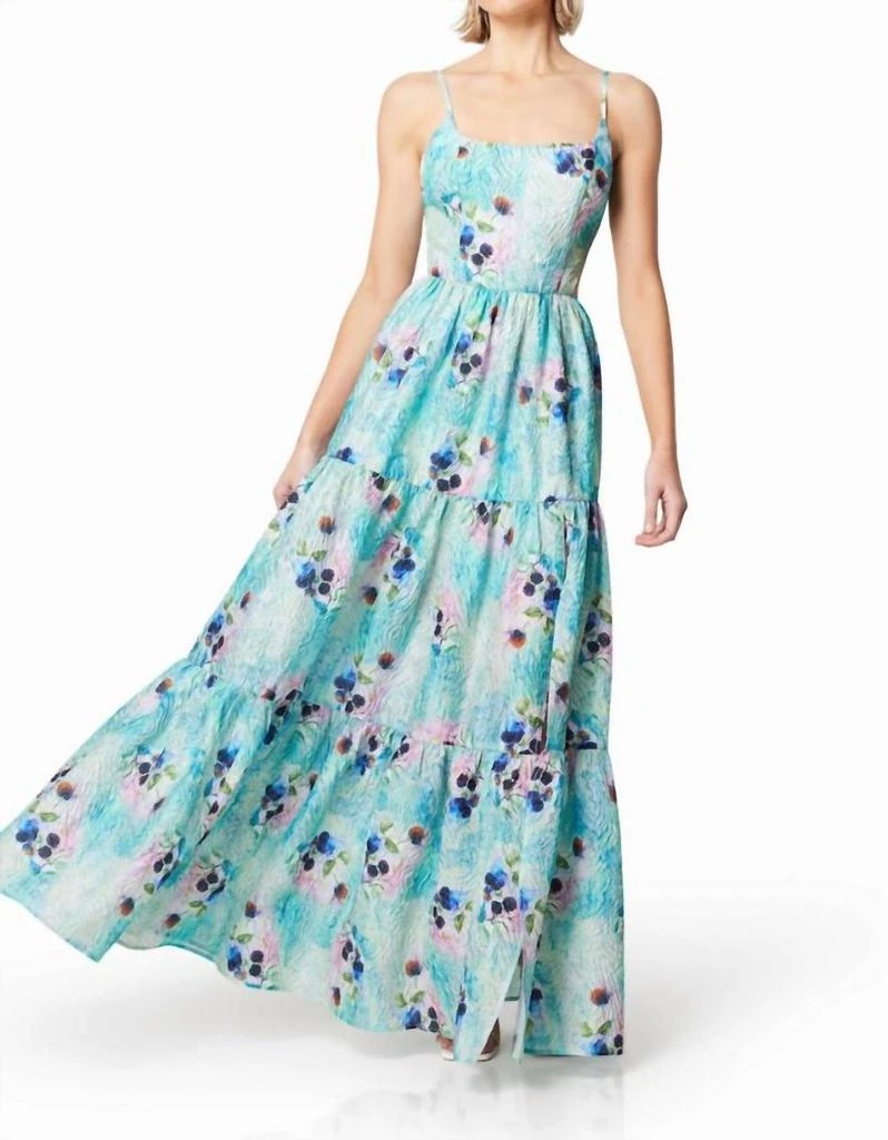 Shop Elliatt - Gardenia Maxi Dress on Sale at BeyondStyle  Get 75% Off  Elliatt - Gardenia Maxi Dress with Limited-Time Flash Deals, Exclusive  Discounts, and Special Offers. Enjoy Unbeatable Savings on