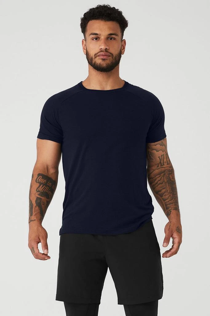 Alo Yoga The Triumph Crew Neck Tee - Navy