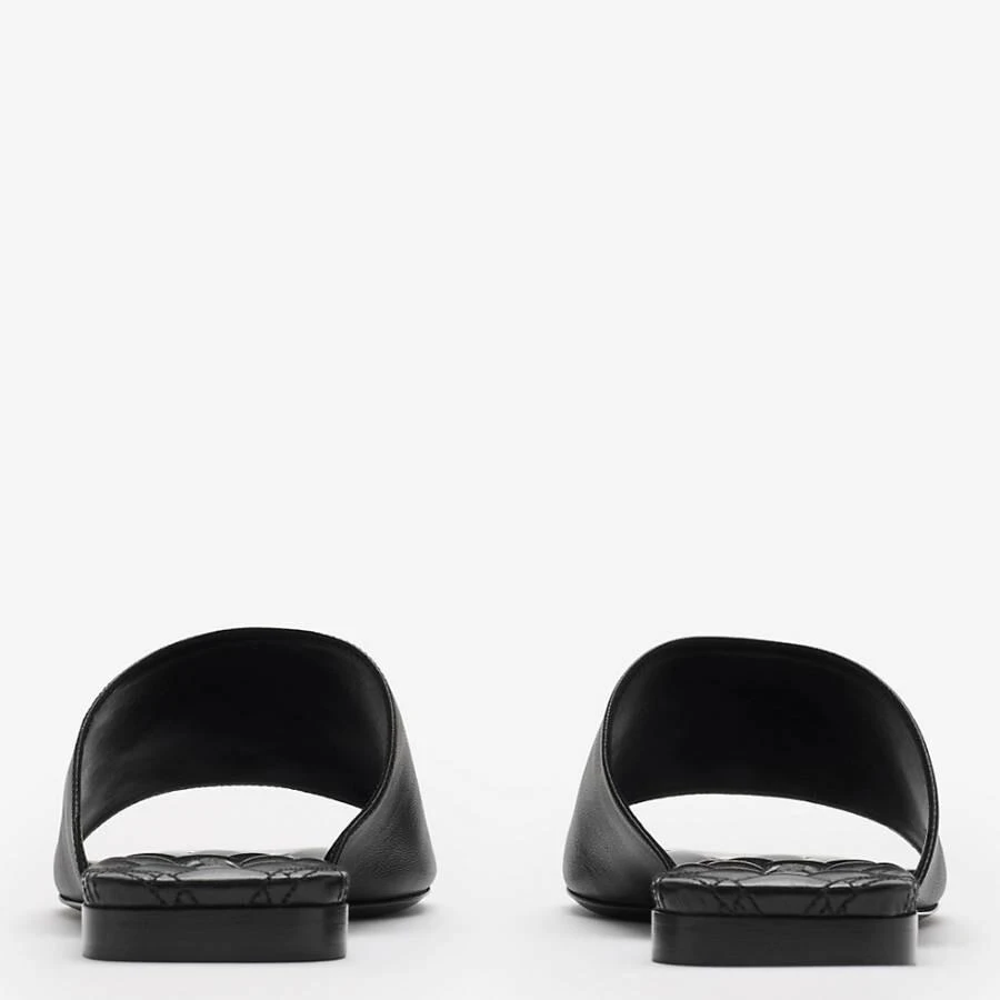 Burberry Leather Duck Slides 3