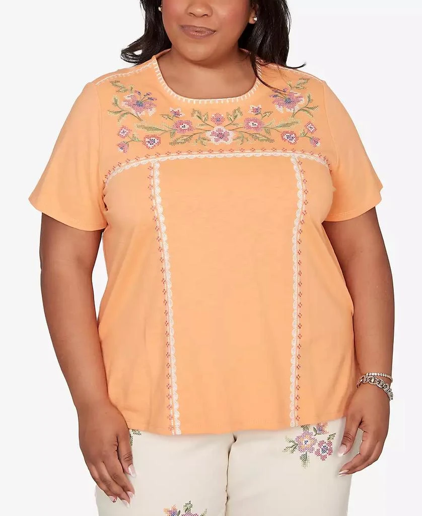 Alfred Dunner Plus Size Beachcomber Embroidered Floral Neck Short sleeve Top