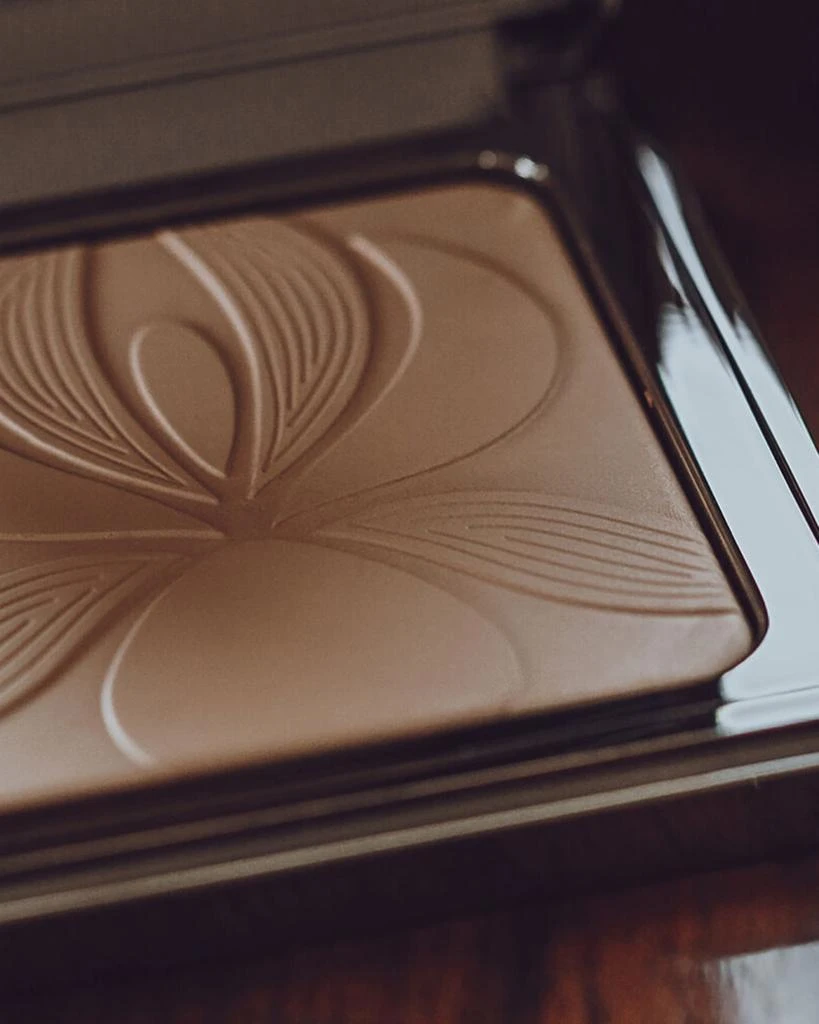 Sisley Blur Expert 6