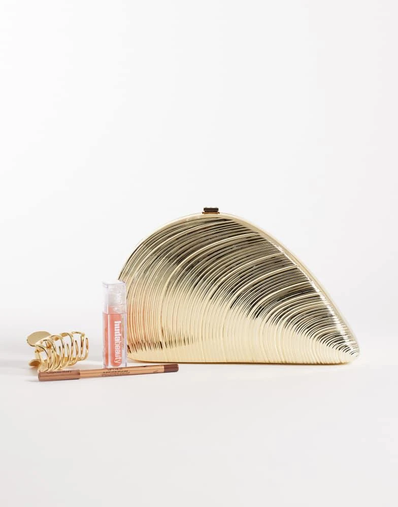 New Look New Look clam shell box clutch bag in gold 2