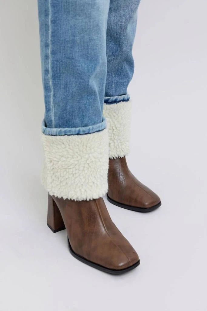Judy Blue Judy Blue - High Waist Shearling Cuff Straight Leg Jeans 5
