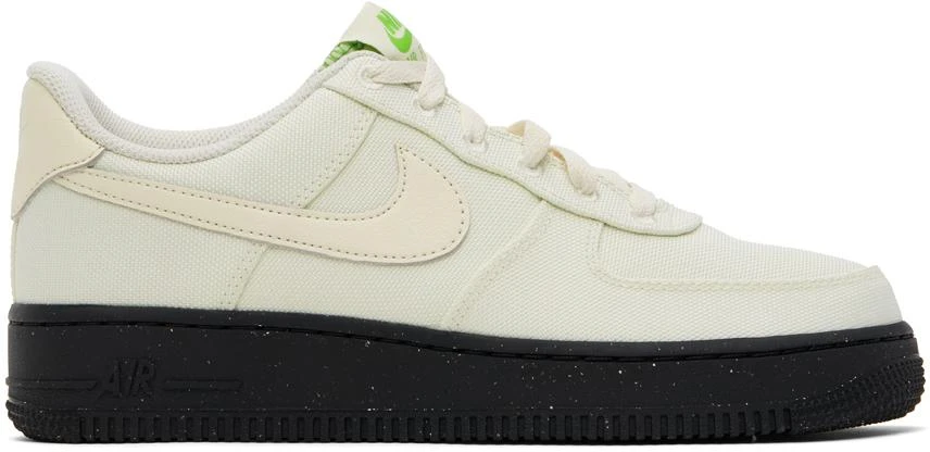 Nike Green Air Force 1 '07 LV8 Sneakers 1