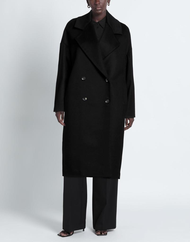 ANNIE P. Coat