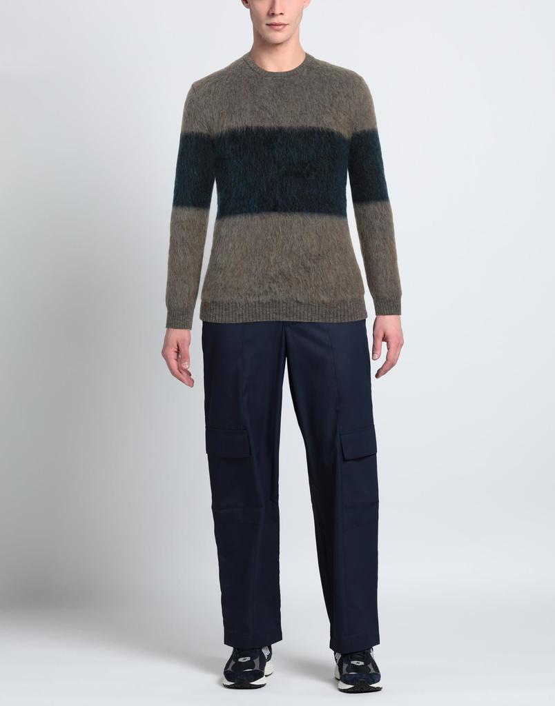 RODA Sweater