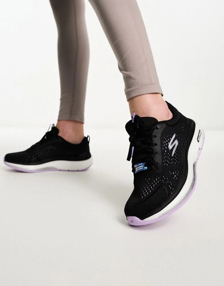 SKECHERS Skechers Go Walk Workout Walker Outpace Trainers in Black 1