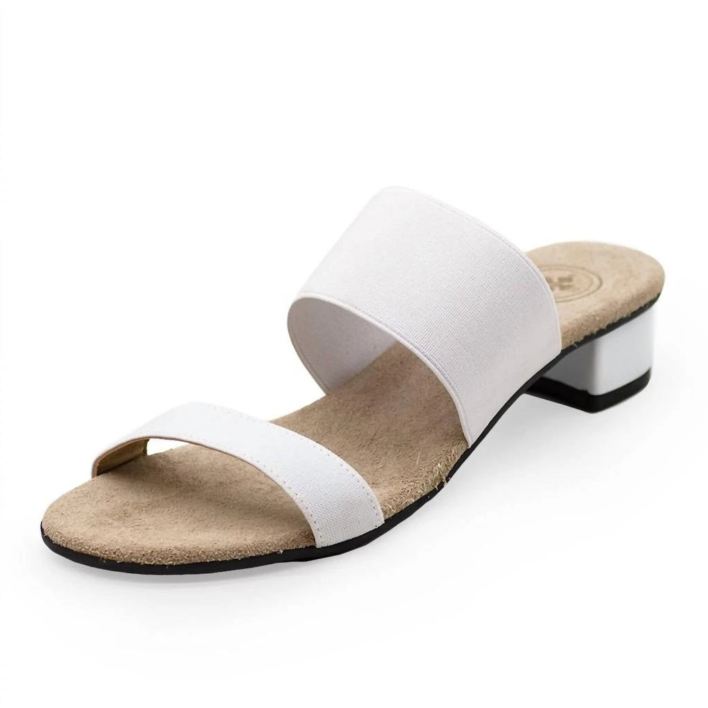 CHARLESTON SHOE CO. Women Gaillard Sandal In White 1