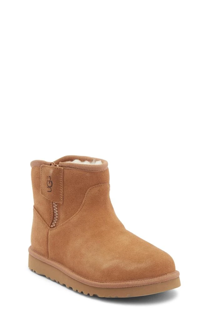 UGG Kids
 Adri Classic Mini Boot