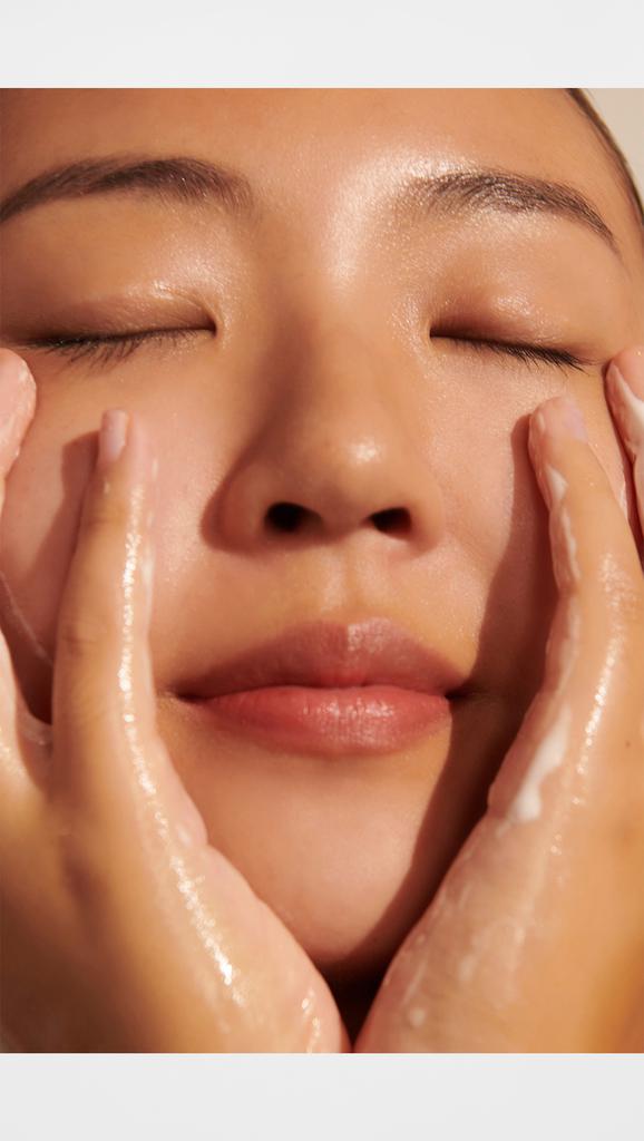 Kat Burki KB5 Calming Gel Cleanser