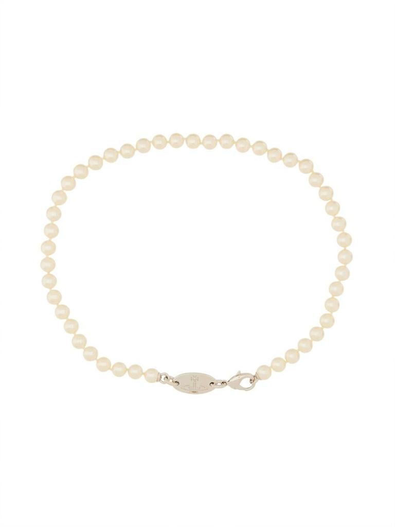【Vivienne Westwood】 One Row Pearl Bas Relief Choker Silver One Row Pearl Drop Choker | White/Silver – Parlour X