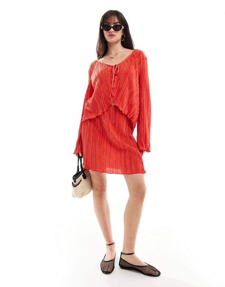 Pieces Pieces plisse tie front top co-ord in radiant red 2