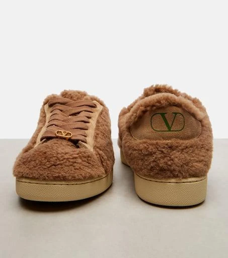 Valentino Royco VLogo suede-trimmed sneakers 5