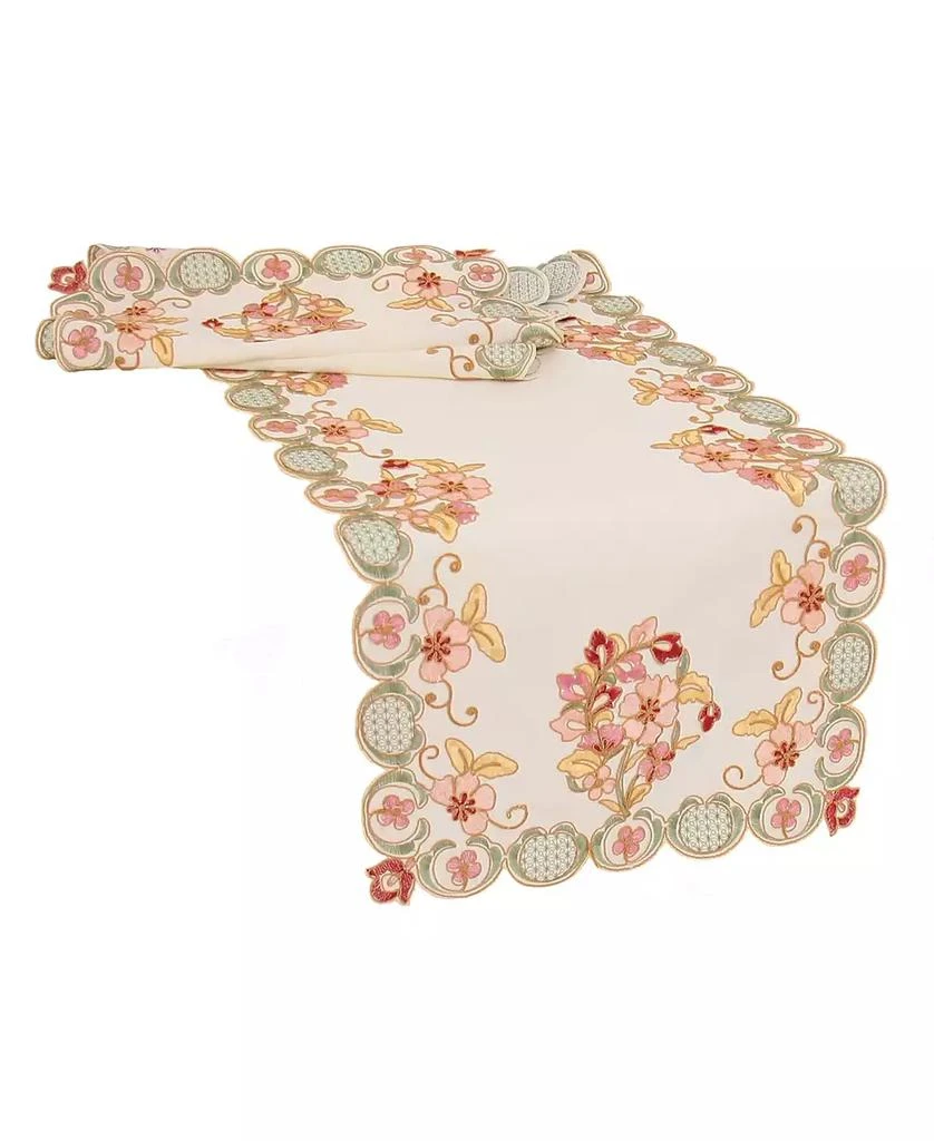 Manor Luxe Primrose Embroidered Cutwork Table Runner 1