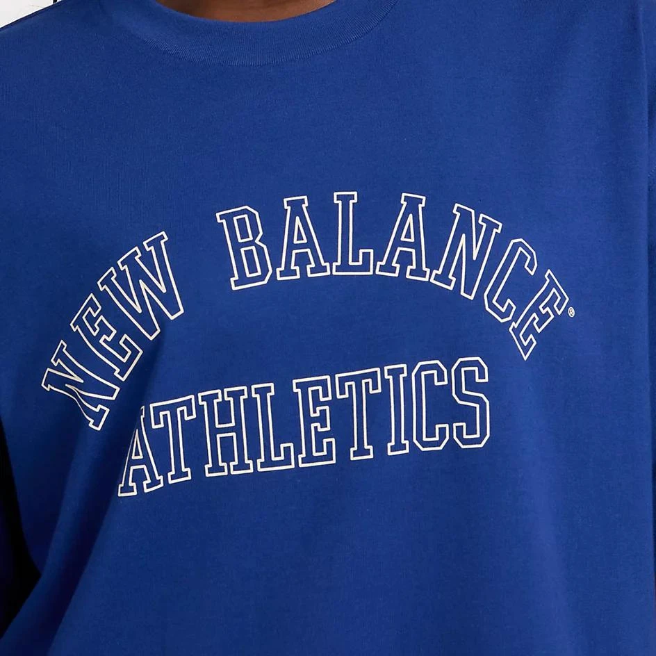 New Balance Graphic Jersey Oversized T-Shirt 2