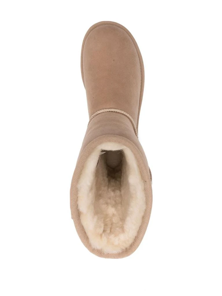 UGG UGG AUSTRALIA - Classic Short Ii Boots 4