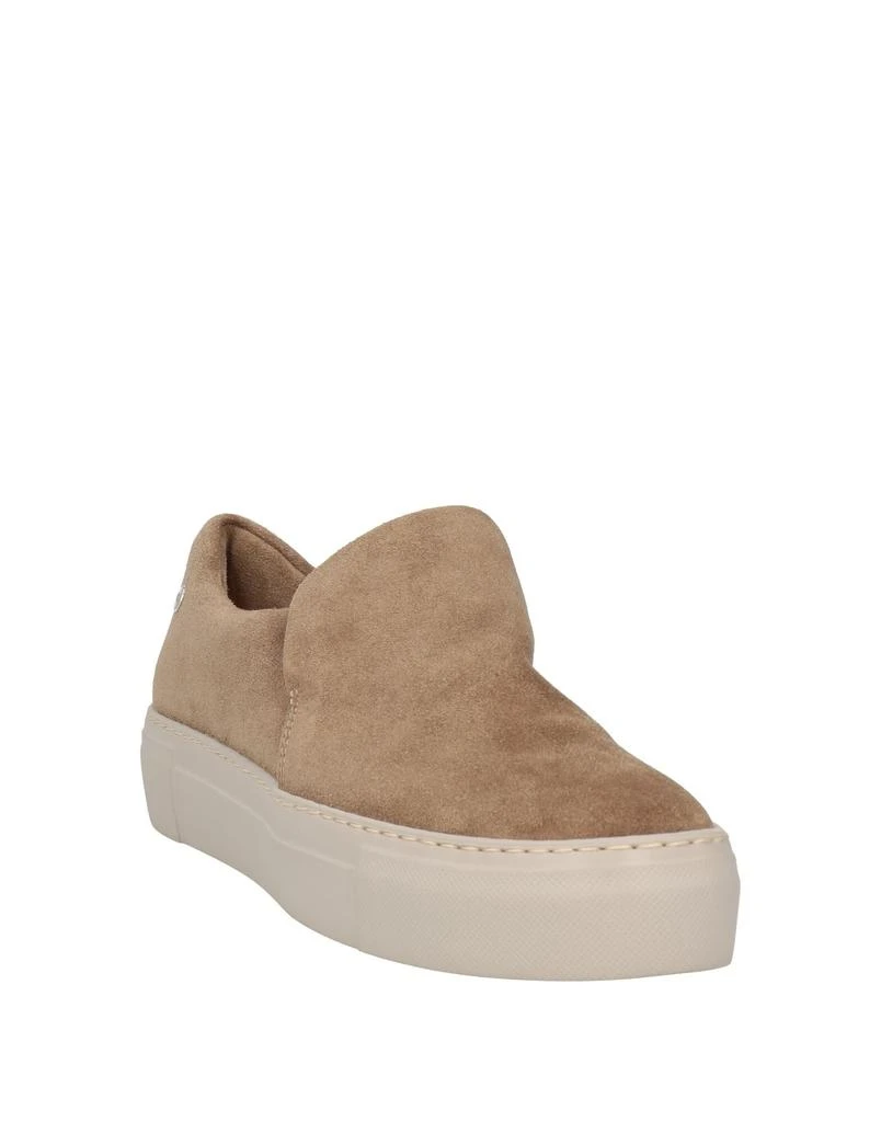 AGL Sneakers 2