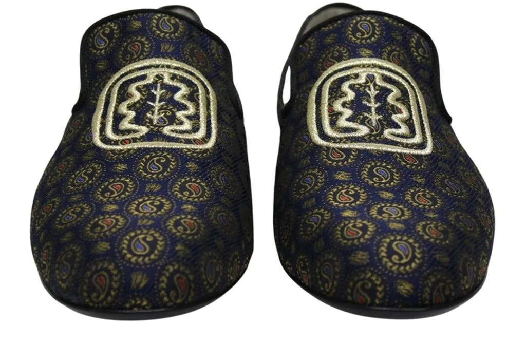 INES DE LA FRESSANGE Embroidered loafers 7