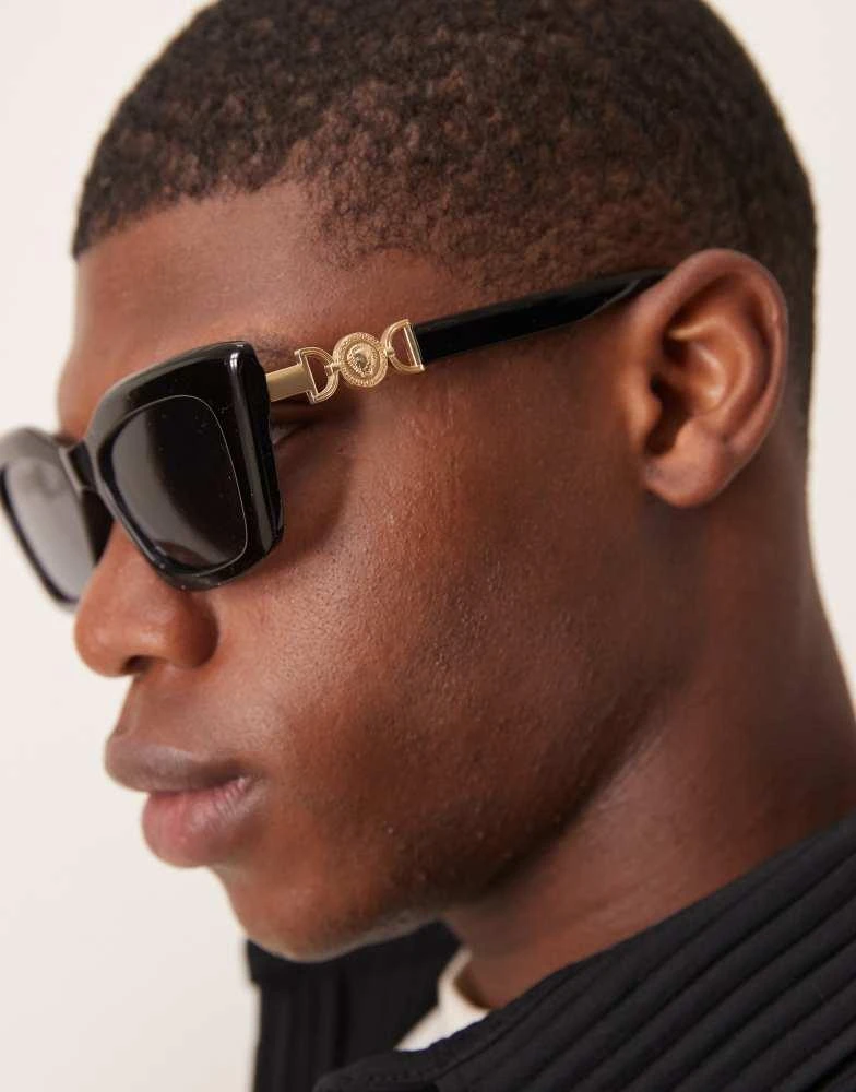 Jeepers Peepers Jeepers Peepers classic square sunglasses in black 3