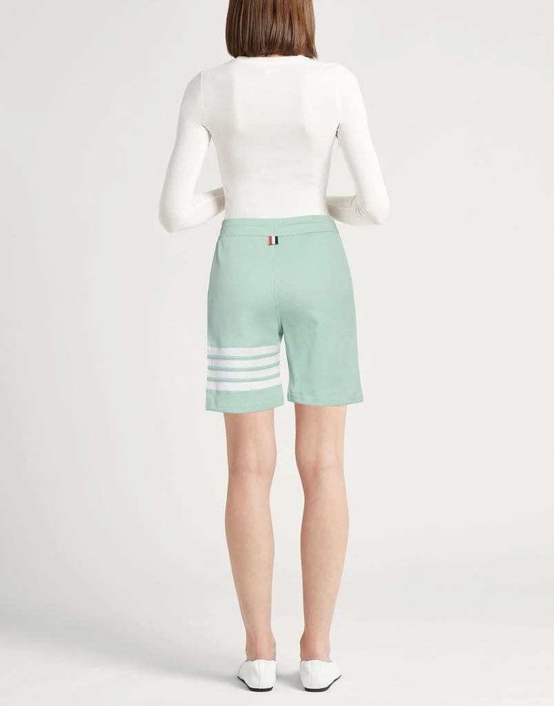 Thom Browne Shorts 
Bermuda 3