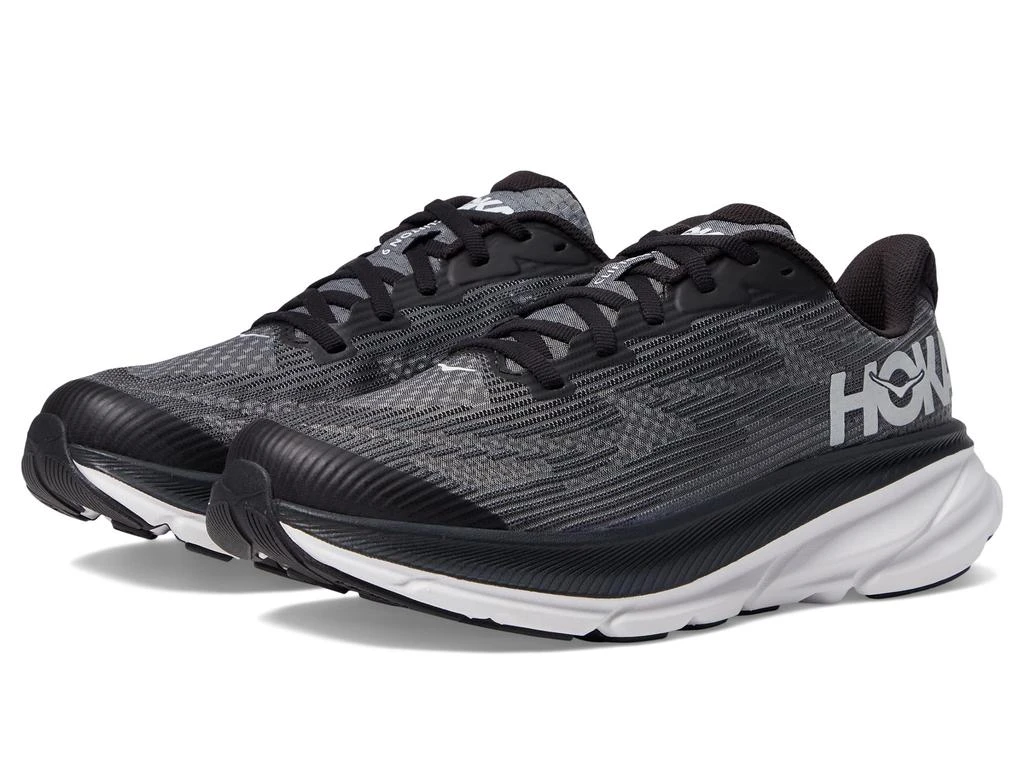 Hoka One One Clifton 9 (Big Kid) 1
