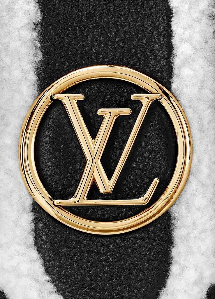 Louis Vuitton LV Pont 9 Soft PM 7
