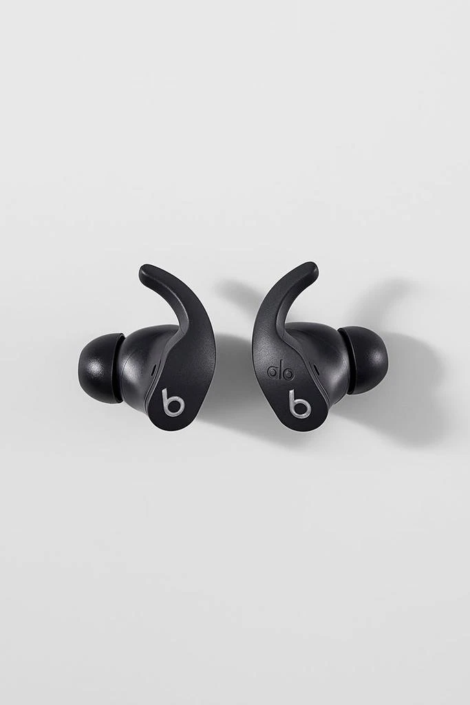 Alo Alo X Beats Fit Pro - Reflective Black 2