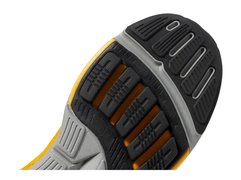 Newton Running Gravity 13 6