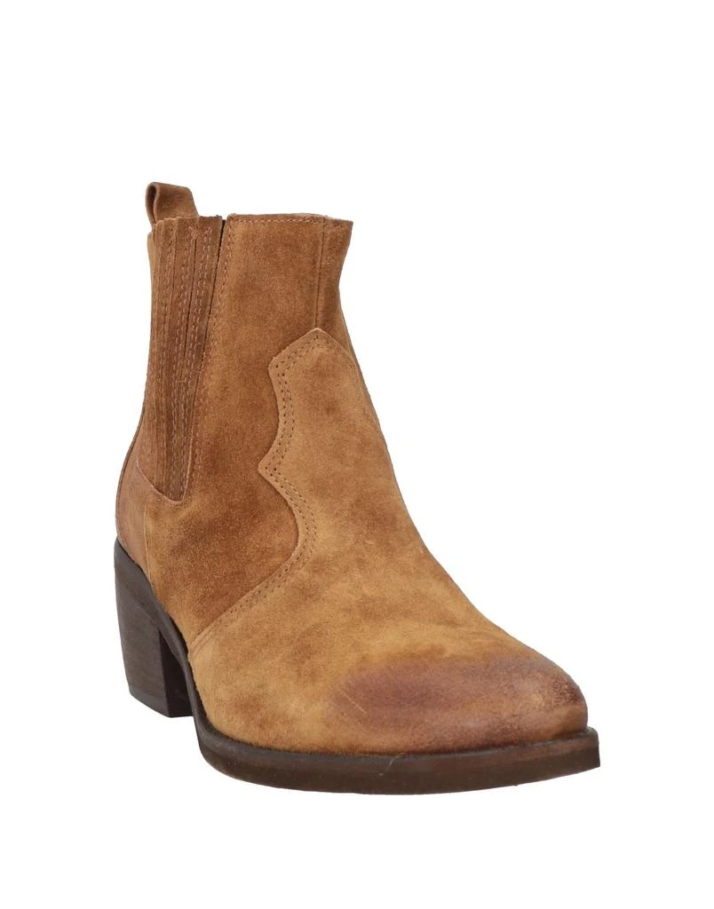OVYÉ Ankle boot 2