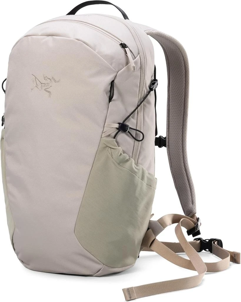 Arc'teryx Arc'teryx Mantis 16 Backpack Unisex | Sleek, Compact 16L Daypack | Dark Stratus, One Size