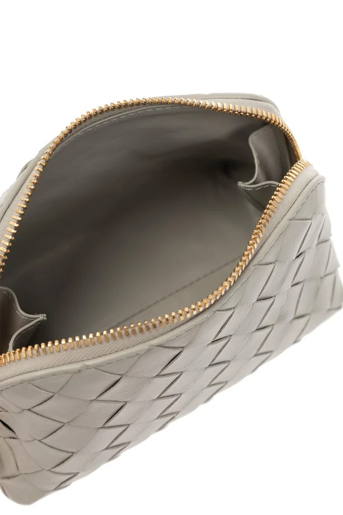 Bottega Veneta Leather wash bag 5