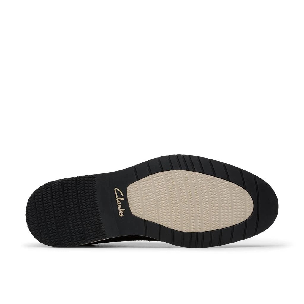 Clarks Monahan Plain in Brown Leather 3