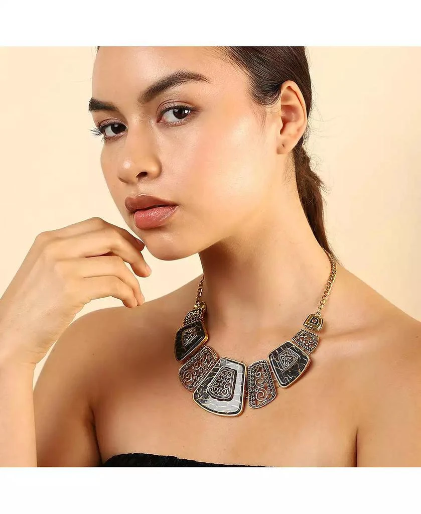 SOHI Gold-Plated  Stone Necklace 3