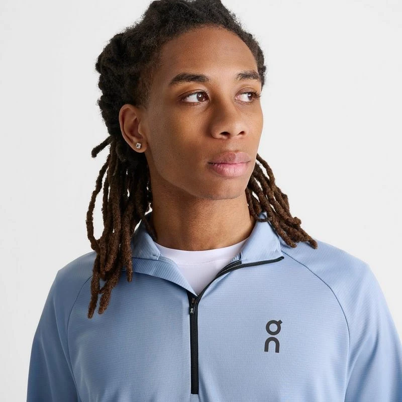 On Men
s On Climate Quarter-Zip Running Top 4