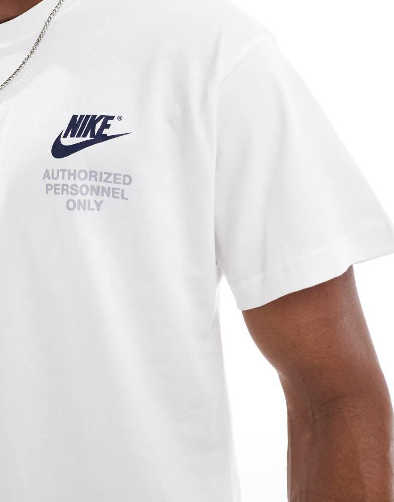 nike logo print t shirt