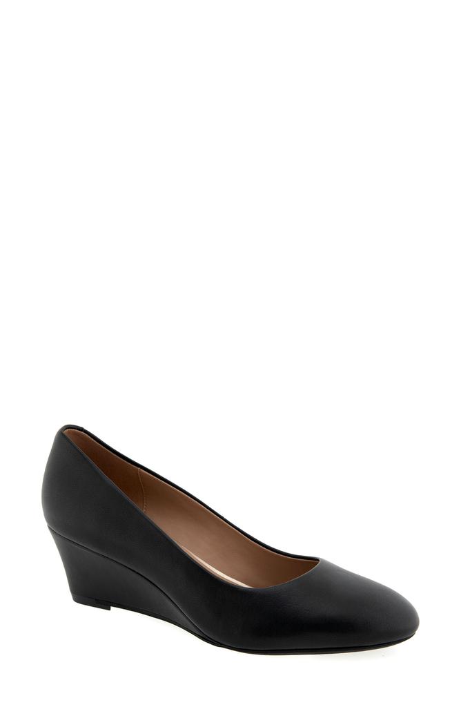 Aerosoles Iris Wedge Pump - Wide Width Available