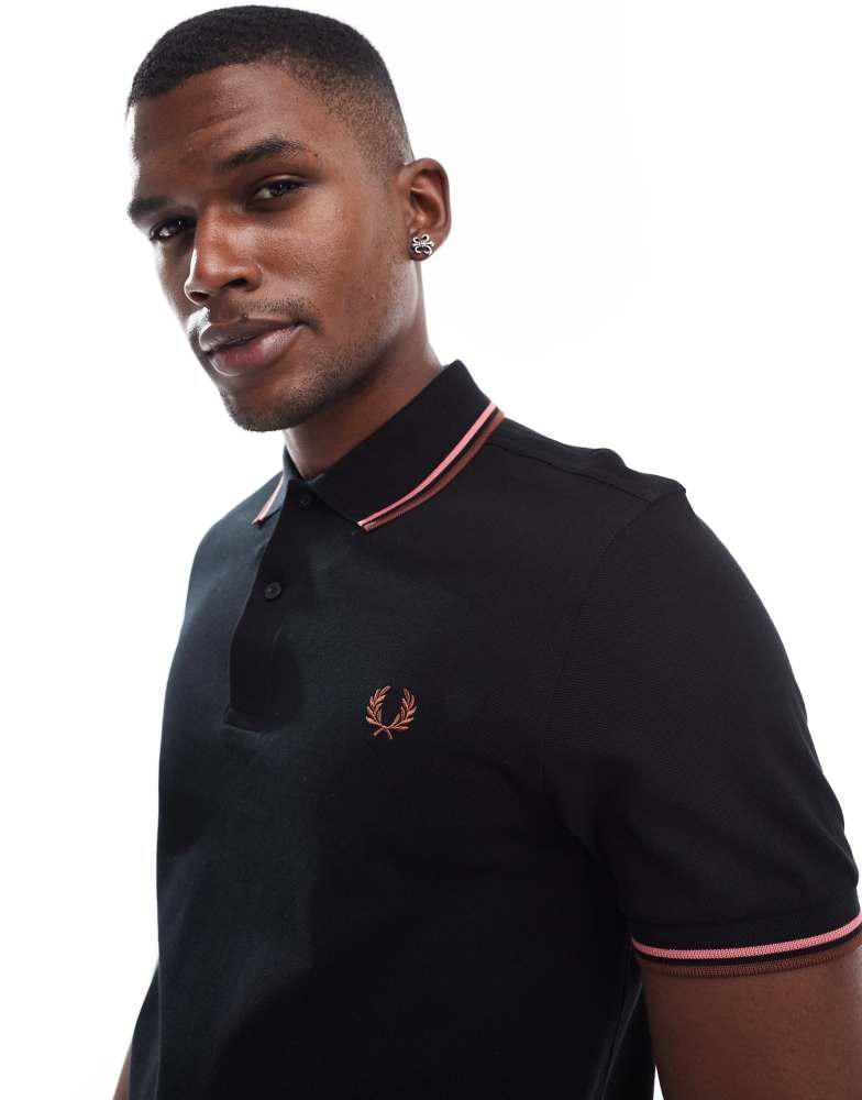 Fred Perry Fred Perry twin tipped polo shirt in black - Polo