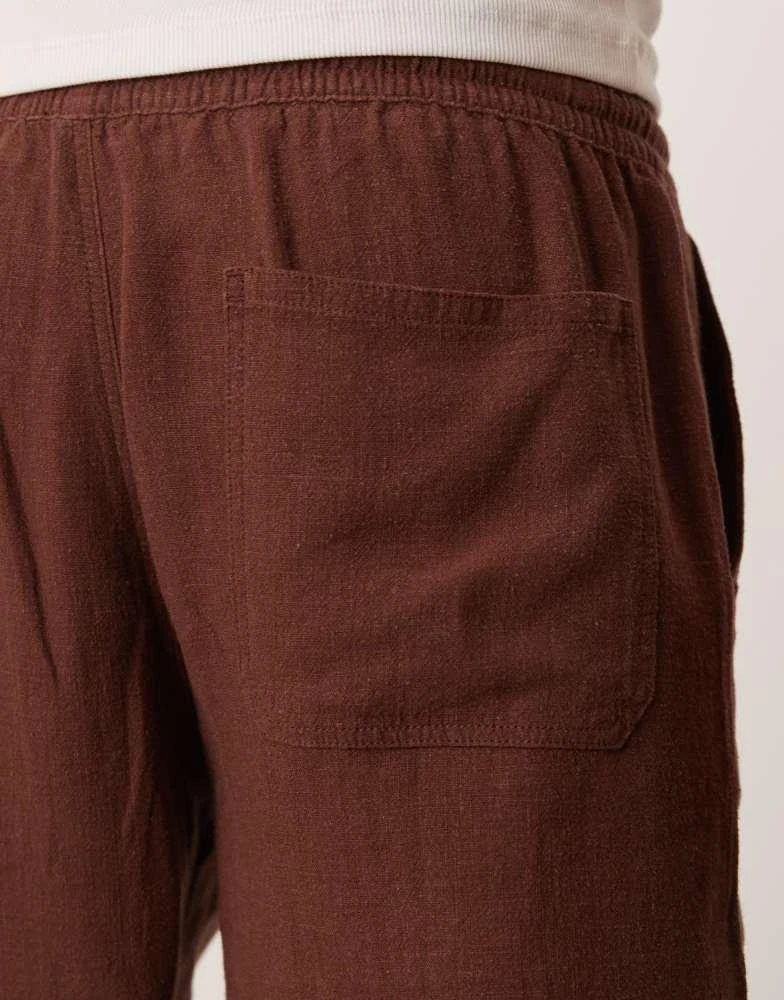 ASOS ASOS DESIGN baggy pull on shorts in brown linen rich 3