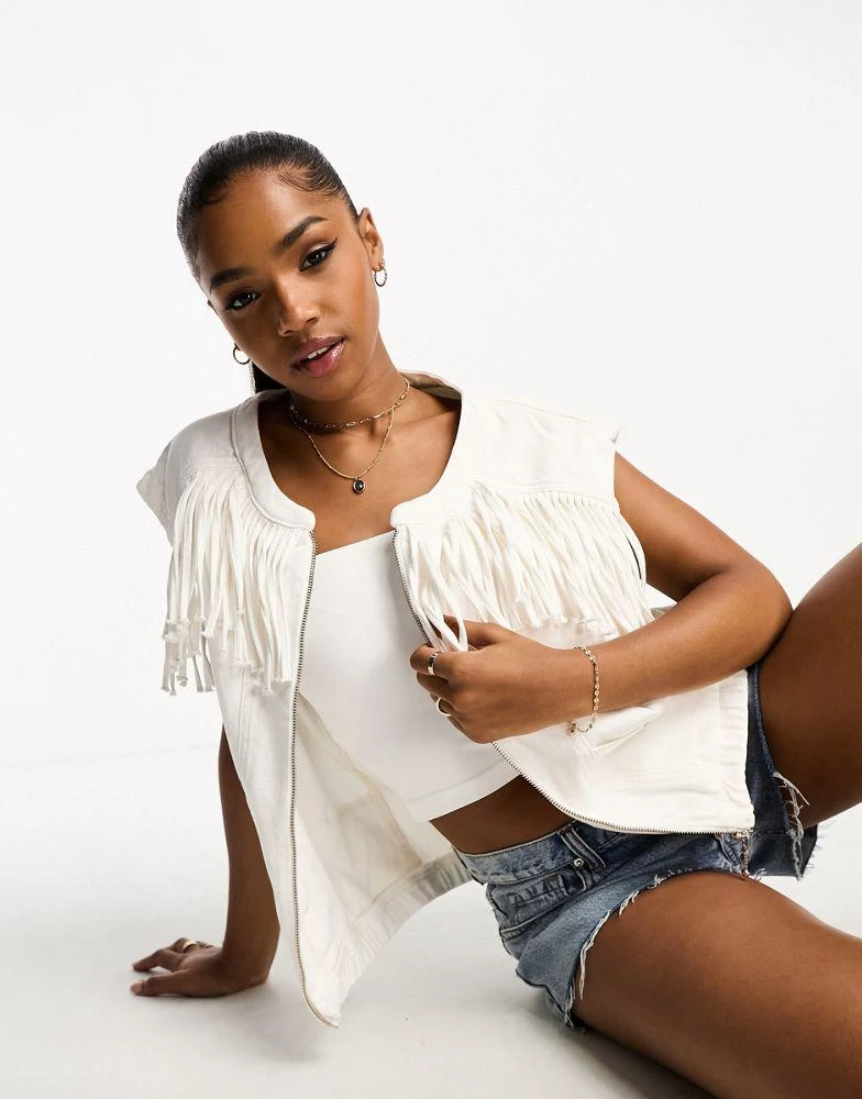 Wrangler Wrangler fringe denim vest in white 1